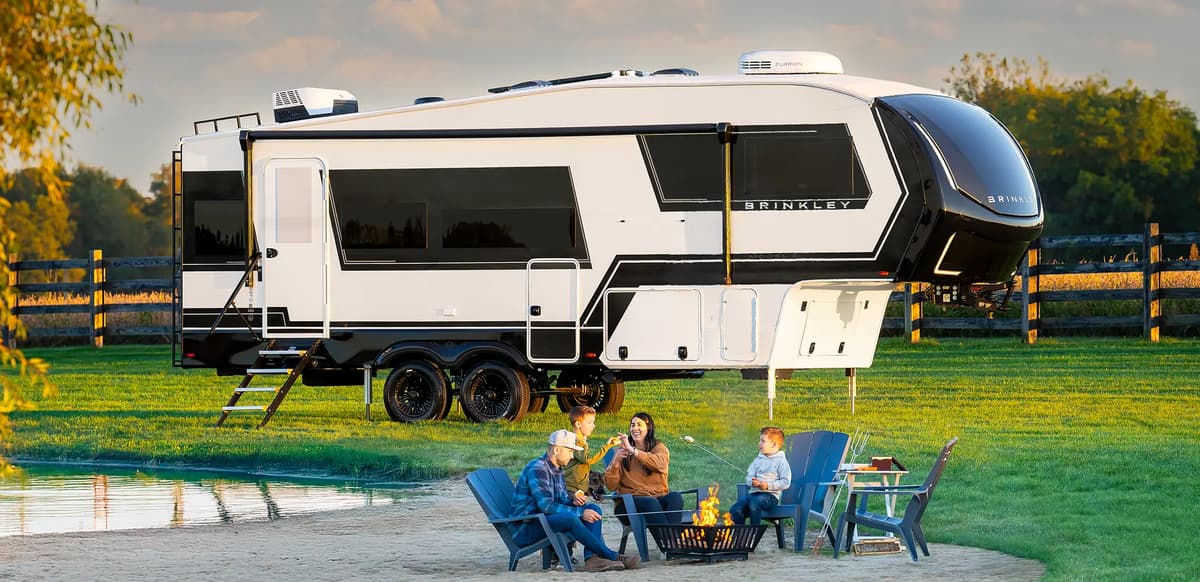 2027 Brinkley RV Model Z 3610 - Image 4